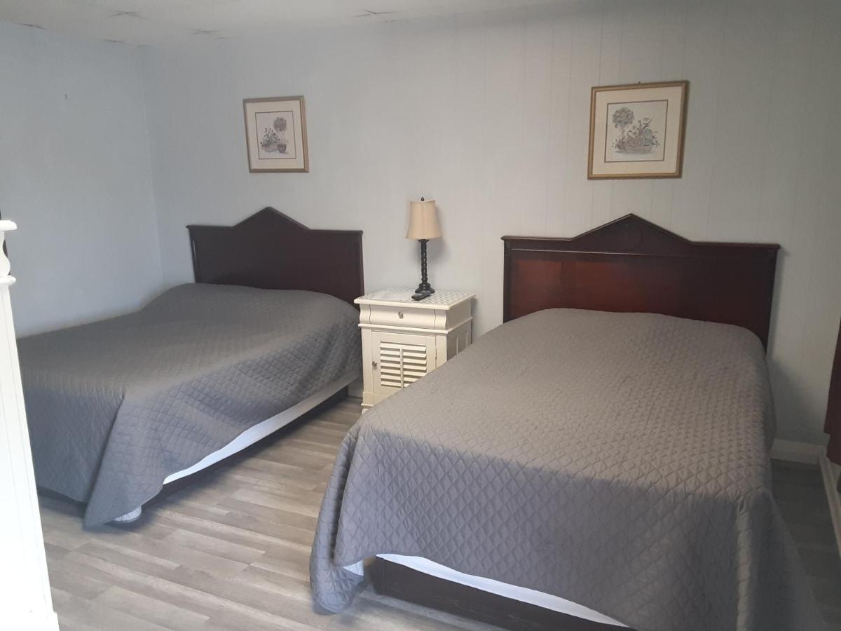 Hickory Shades Motel Nashville Room photo